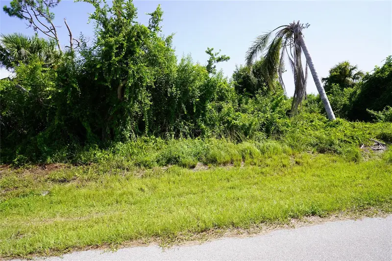 507 Meridan Ave Nw, FL