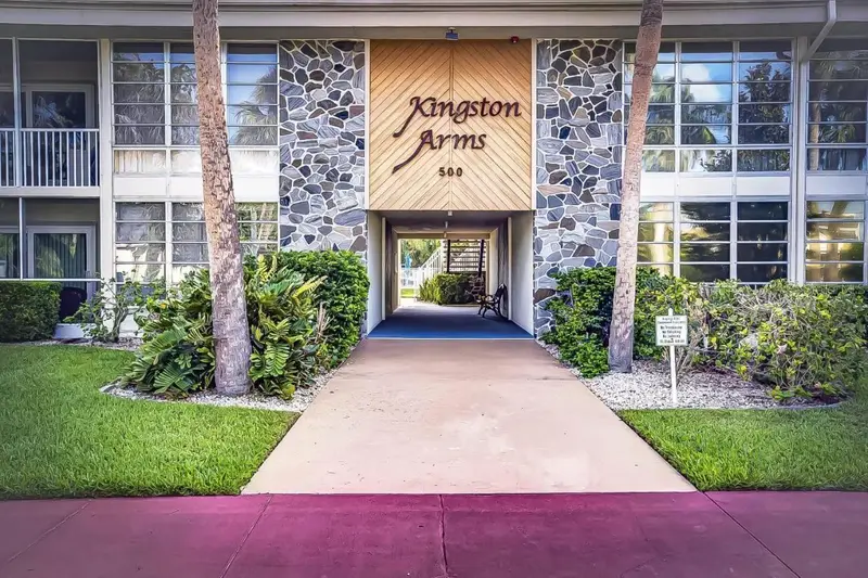 500 S Washington Dr #24b, FL