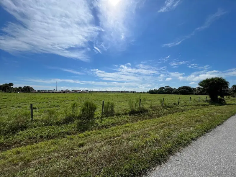 200 Rodeo Rd, FL
