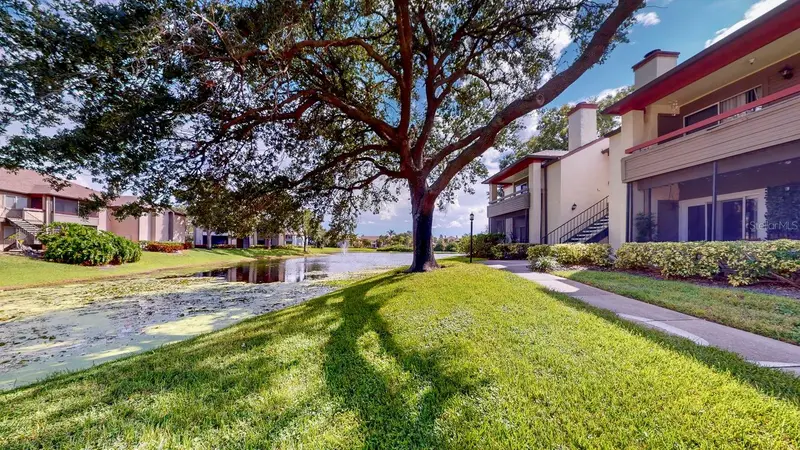 10265 Gandy Blvd N #1302, FL