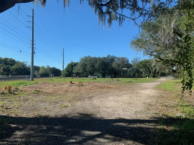 S Vernon Ave, FL