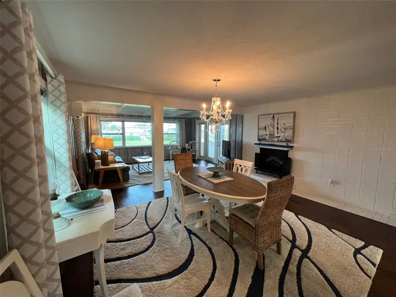 1626 New Point Comfort Rd, FL