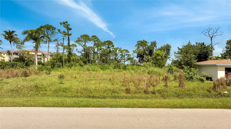 230 Pompano Ter, FL