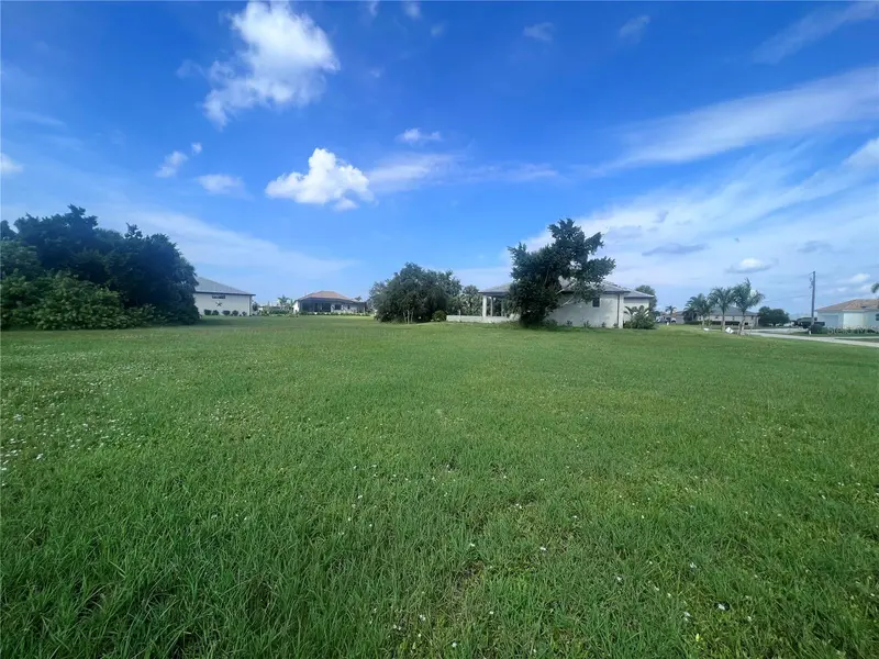 24183 Santa Inez Road, FL