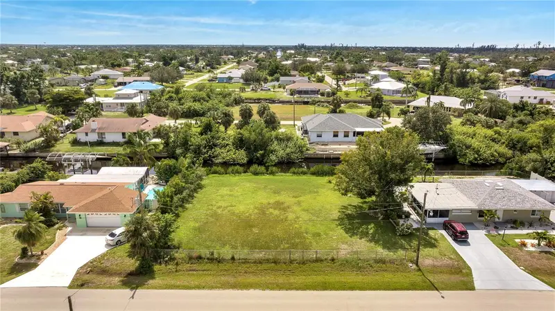 321 Pompano Ter, FL