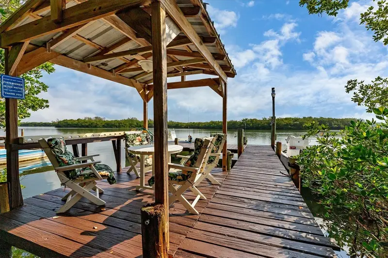 8144 Little Gasparilla Is, FL