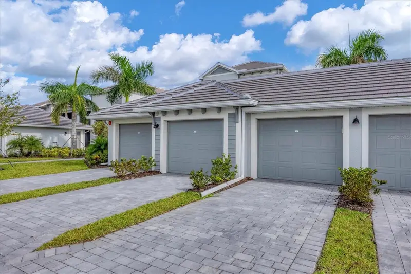12390 Wellen Golf St #106, FL