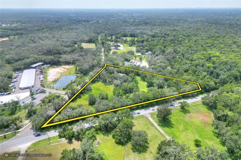 5226 Lithia Springs Rd, FL