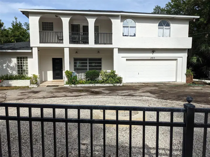 203 Canova Dr, FL