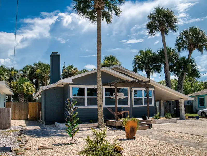 207 Kirkland Rd, FL
