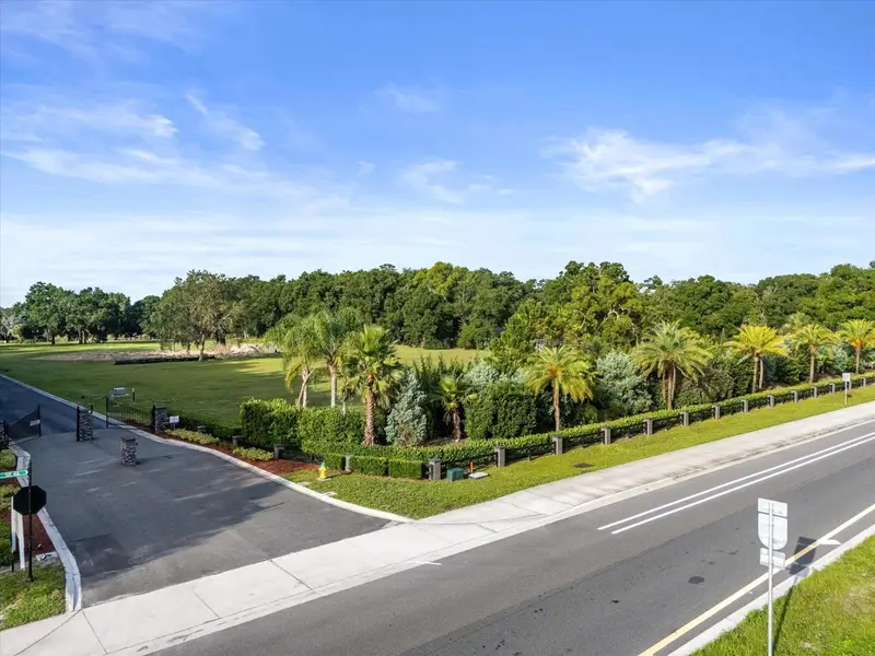 314 Gravina Pt, FL