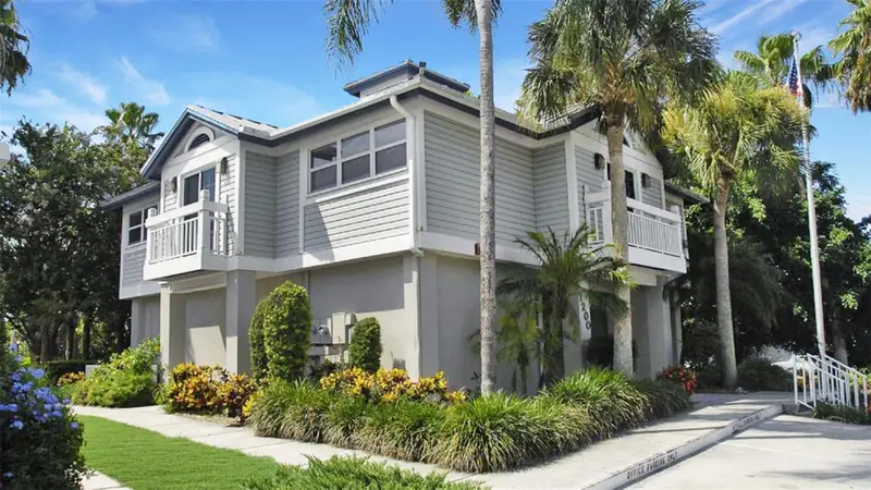 1200 Siesta Bayside Dr #1200-G, FL