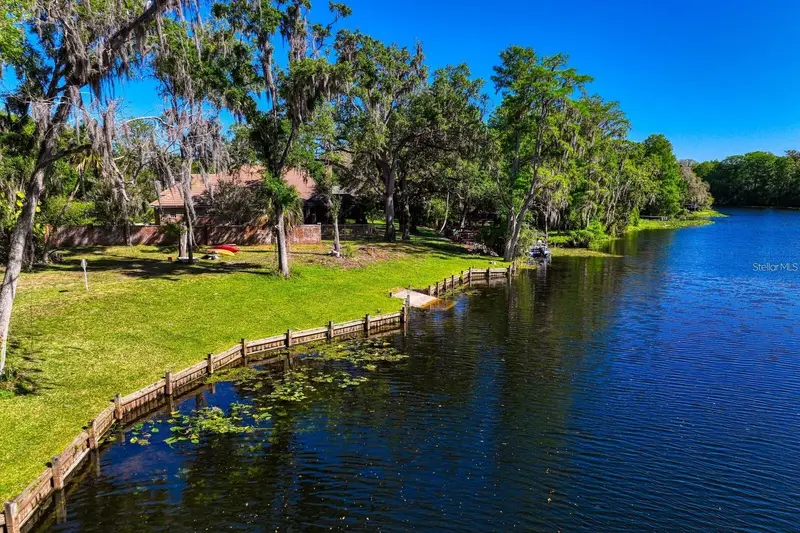 7810 Terrace Oaks Ct, FL