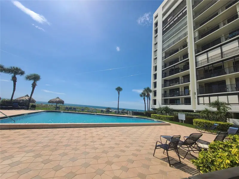 1460 Gulf Blvd #1102, FL
