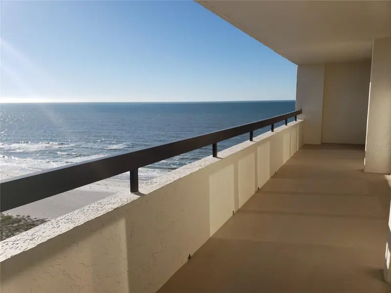 1460 Gulf Blvd #1102, FL