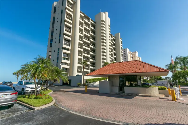 1290 Gulf Blvd #306, FL