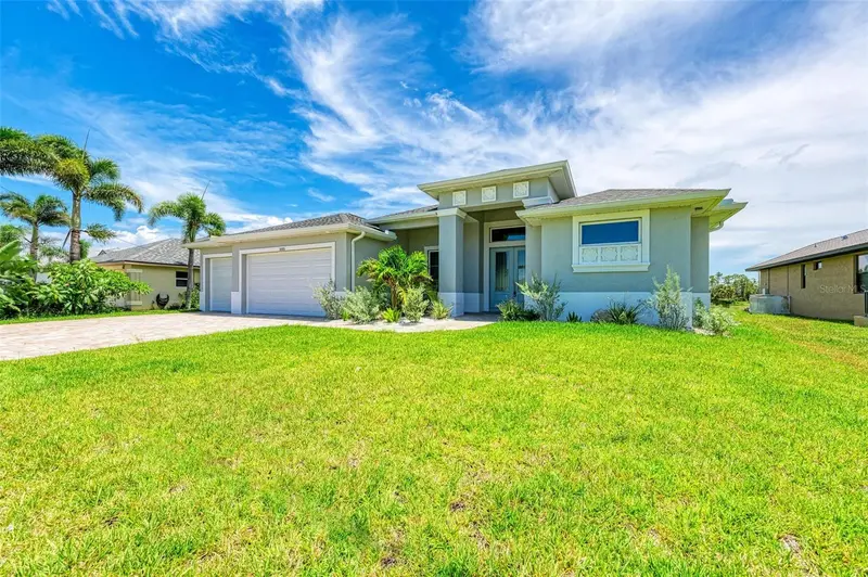 779 Boundary Blvd, FL