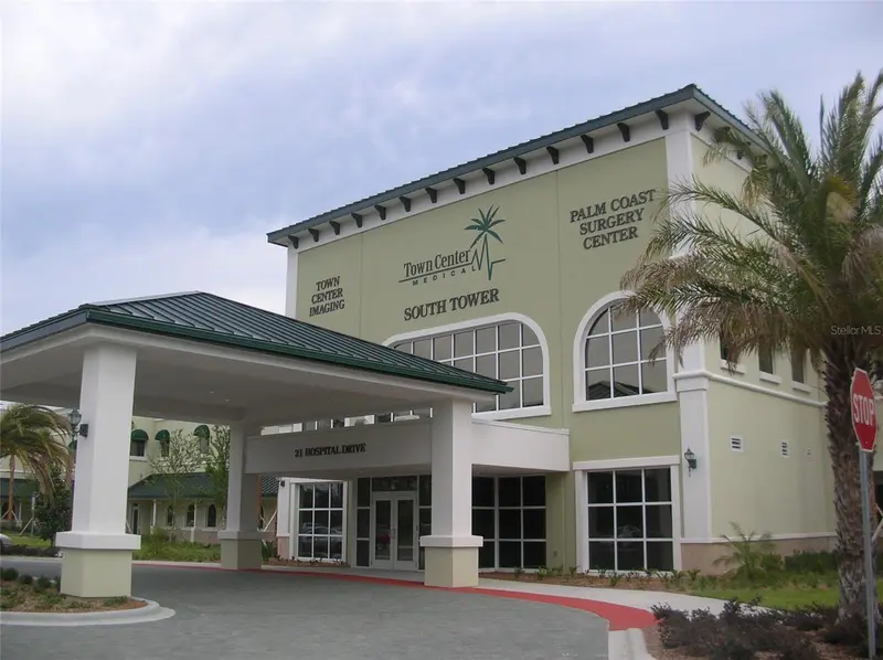 21 Hospital Dr #120, FL