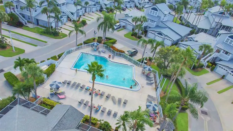 1318 Siesta Bayside Dr #C, FL
