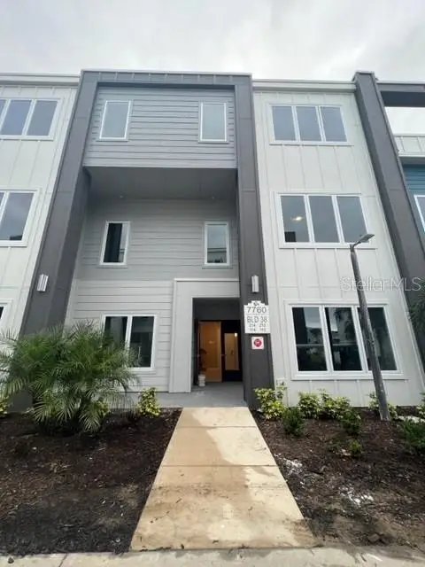 7760 Sandy Ridge Dr #212, FL