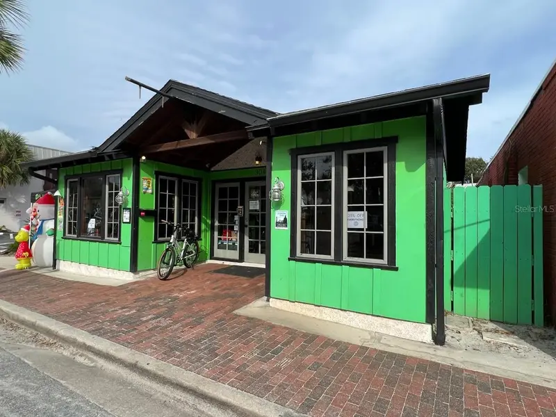 304 Flagler Ave, FL
