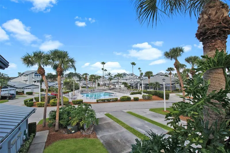 1338 Siesta Bayside Dr #1338-C, FL