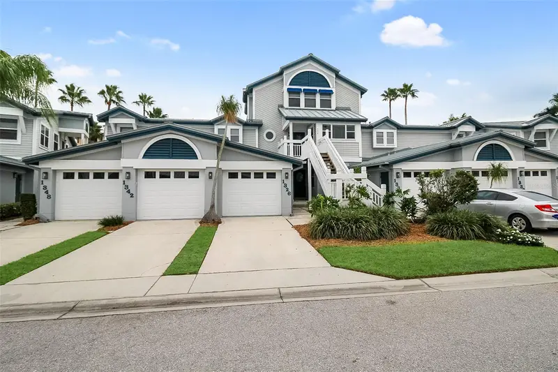 1326 Siesta Bayside Dr #1326-D, FL