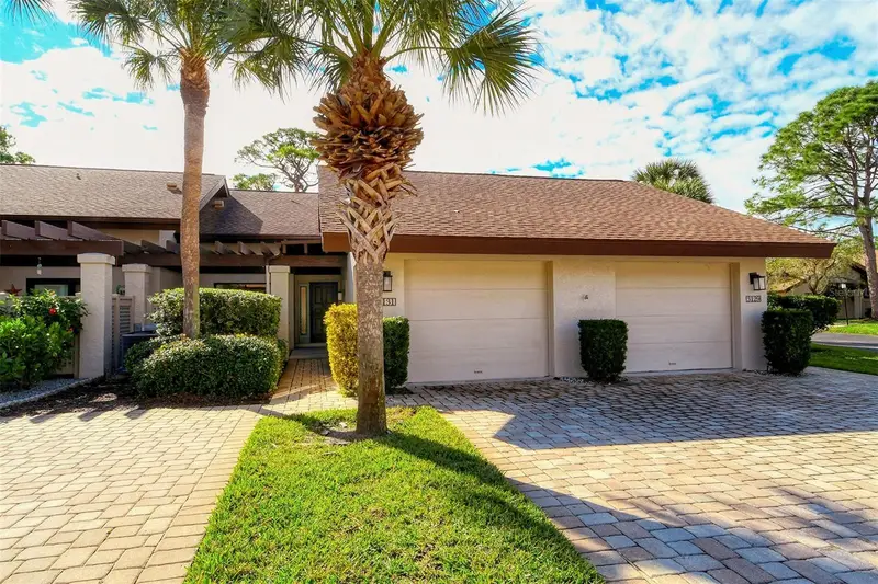 3131 Windrush Bourne #22, FL
