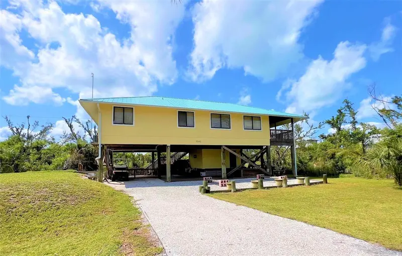 9542 Rum Runner Rd, FL