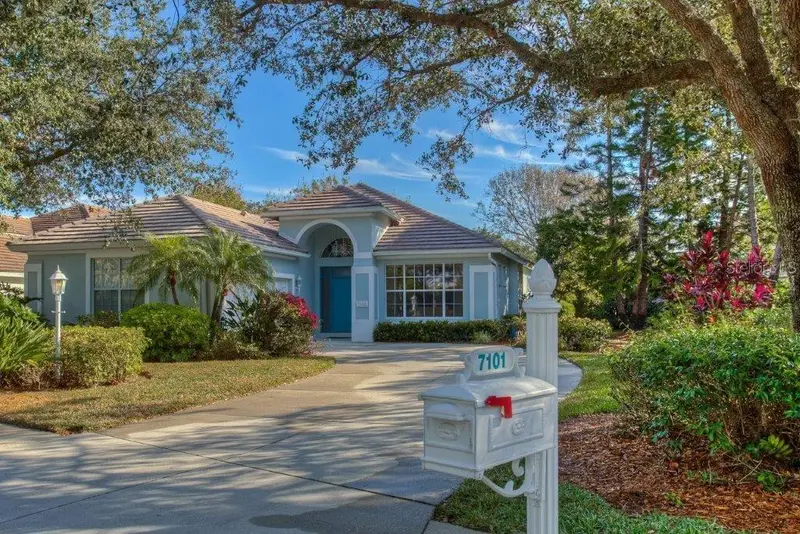 7101 Victoria Cir, FL