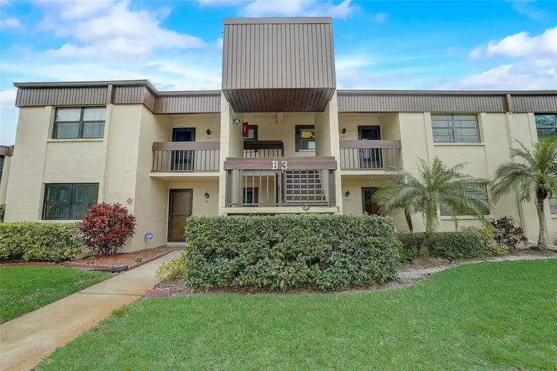 2400 Winding Creek Blvd #3-202, FL