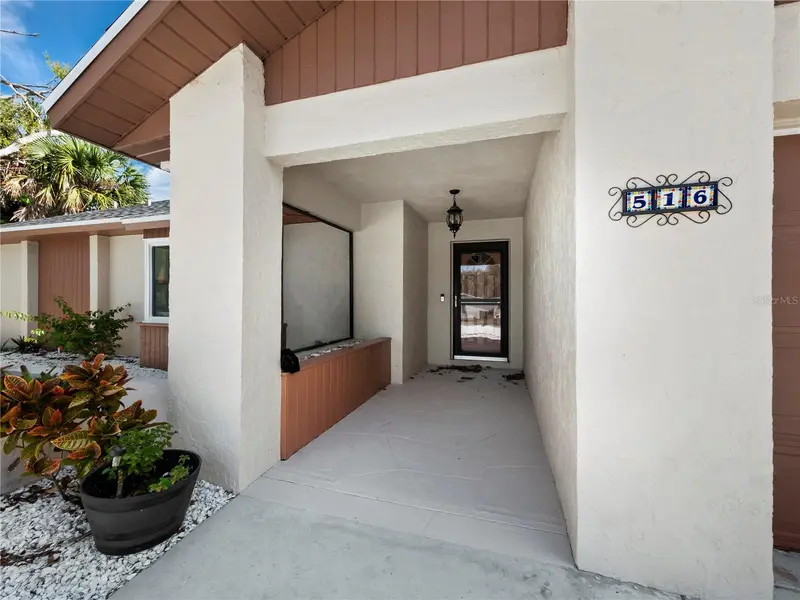 516 Casas Bonitas Way, FL