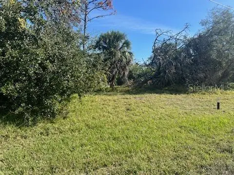 33 Pine Valley Ln, FL