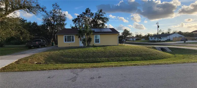 21427 Michigan Ave, FL