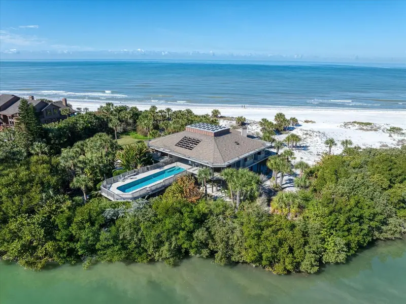 1198 Mandalay Pt, FL