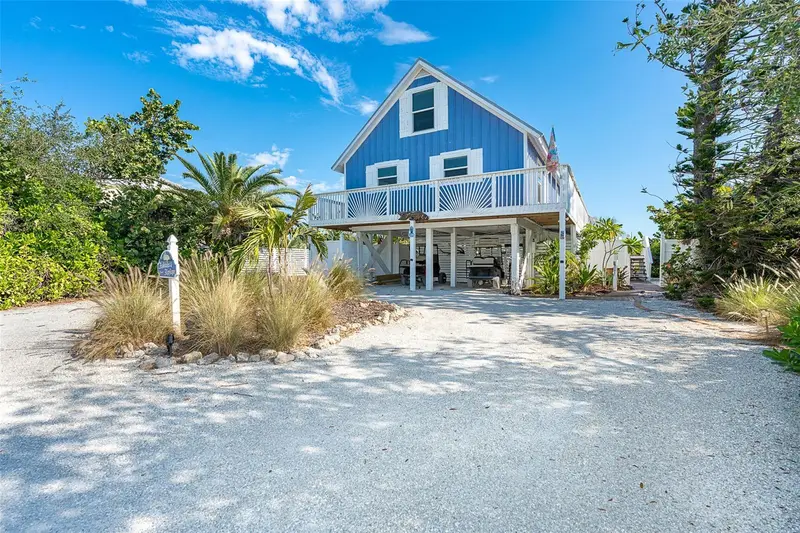210 Bocilla Dr, FL
