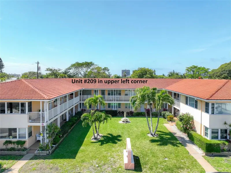 7740 Boca Ciega Dr #209, FL