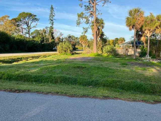 Oxalis Rd, FL