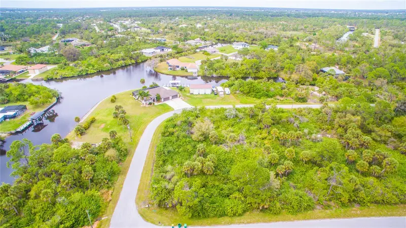 1310 Braklet Ter, FL