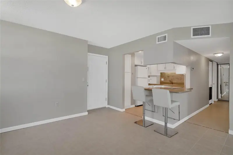 1415 Ocean Shore Blvd #1112, FL