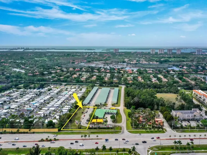 S Tamiami Trl, FL