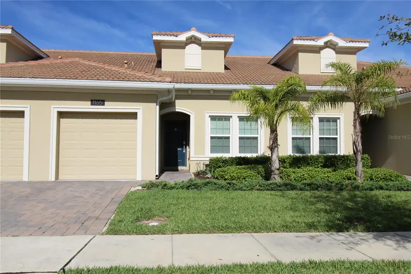 1165 Trappers Trail Loop, FL