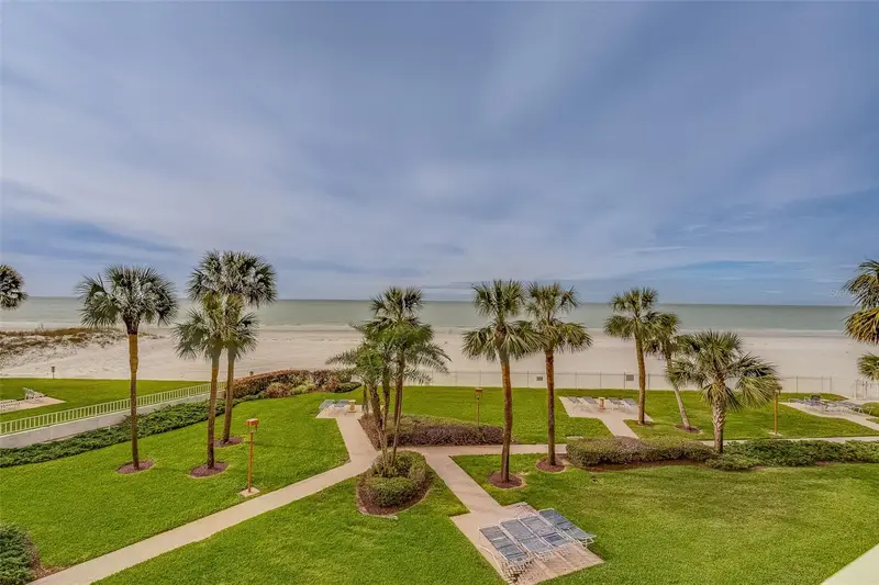 17900 Gulf Blvd #2e, FL
