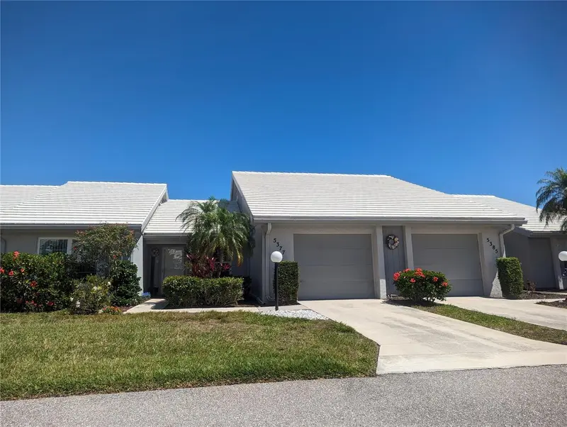 5377 Crestlake Blvd #69, FL