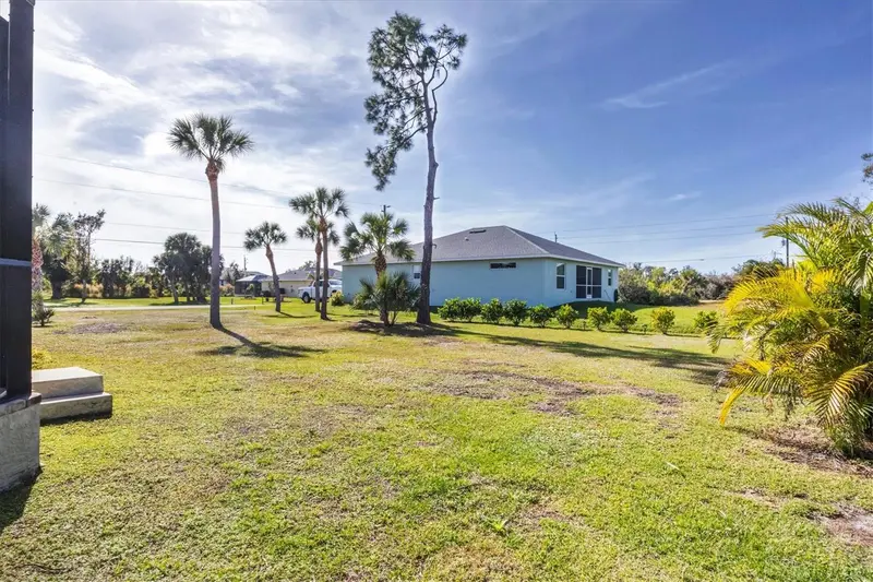 422 Albatross Rd, FL