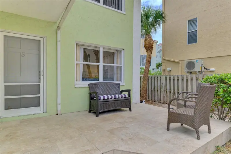 446 Canal Rd #5, FL
