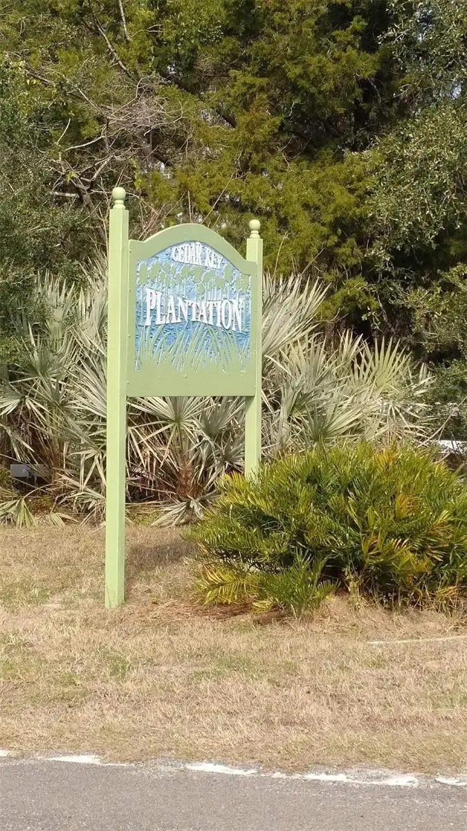 Lot 9 Sw 104 St, FL
