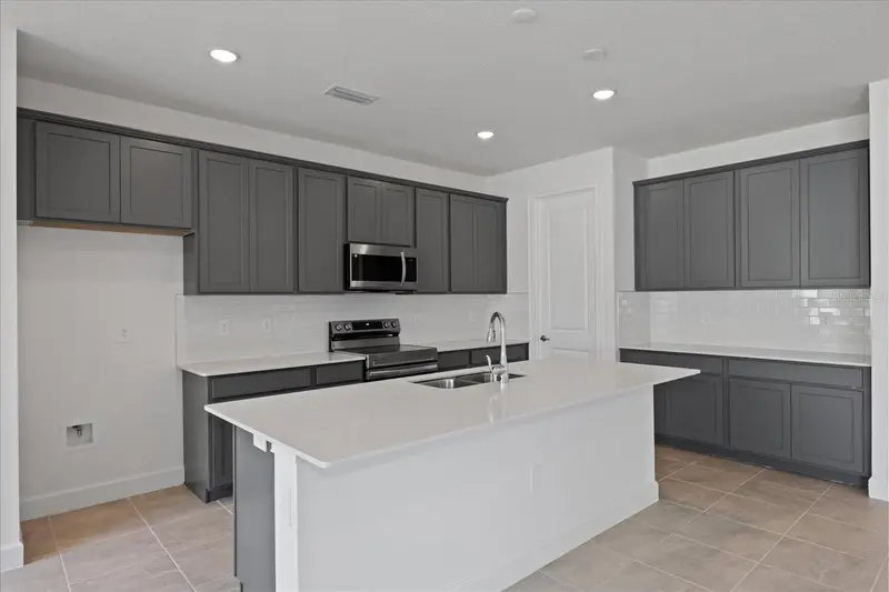 9593 Vibrant Lane, FL