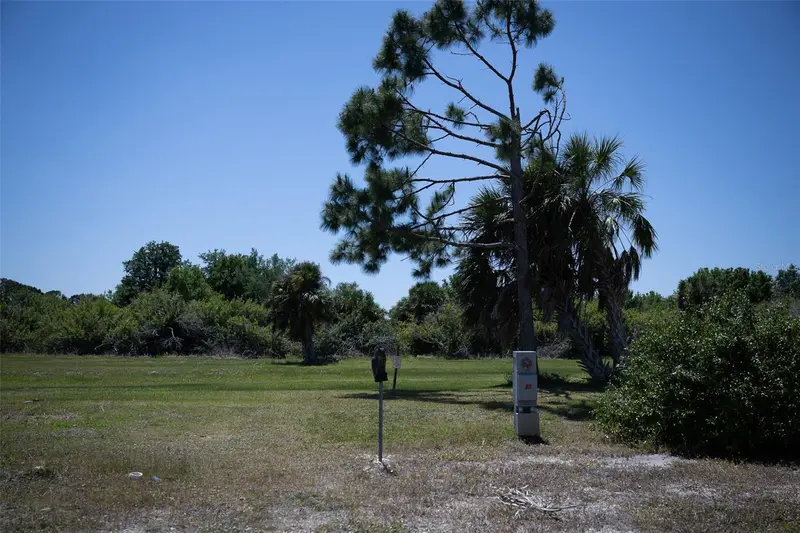 307 Robalo, FL