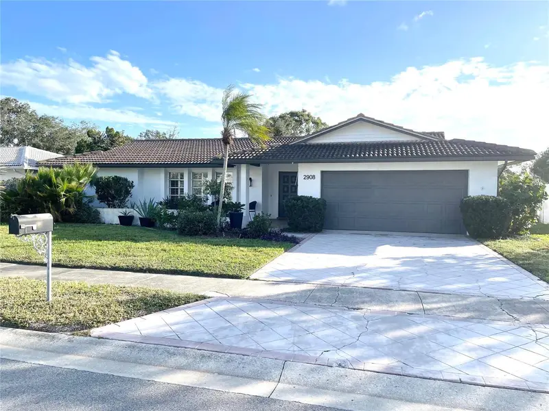 2908 Captiva Dr, FL